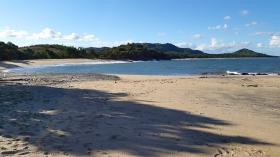 Земельный участок на берегу моря на продажу в Анальанджирофо