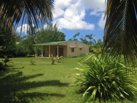 Участок с 100 метрами частного пляжа - Coco Beach