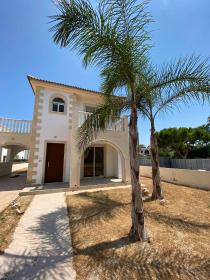 Элитное жилье и пляж в нескольких минутах ходьбы - Astra Villas - Протарас
