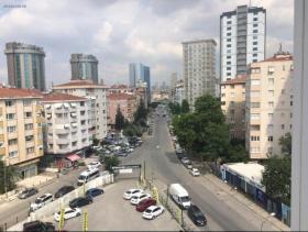 Продается здание из 10 квартир и коммерческих помещений
