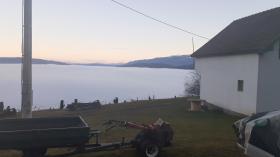 Продается фермерское хозяйство 16 га земли с домами и сараем для животных