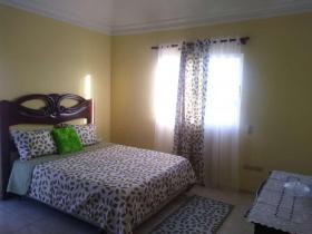 Продается просторная квартира в закрытом жилом комплексе - 20 мин от пляжа