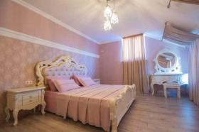 Продается трехэтажный дом в Сагурамо