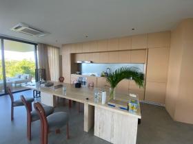 Великолепная вилла в голливудском стиле с исключительным видом на море