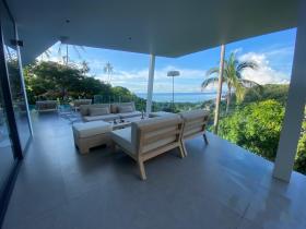 Великолепная вилла в голливудском стиле с исключительным видом на море