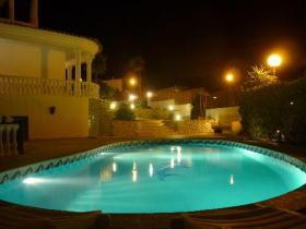 Великолепная вилла на побережье в Португалии, Algarve