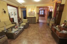 Продается магазин в центре Будапешта, на улице Ловаг