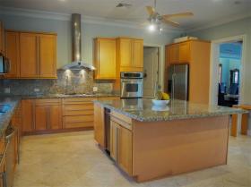 Вилла Аврора, частный особняк в Лифорд-Кей, Нассау, Багамские острова